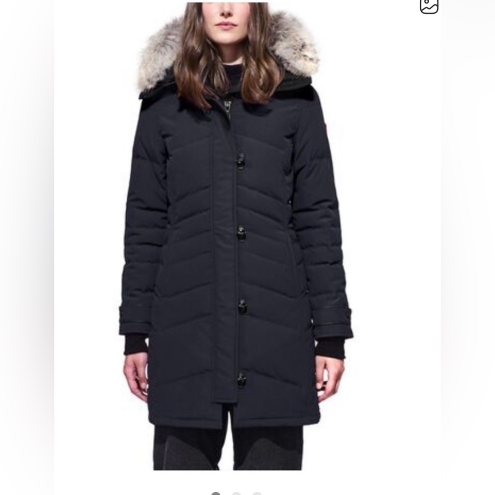 Canada Goose Women's Loretta Black Fur-Trimmed Parka